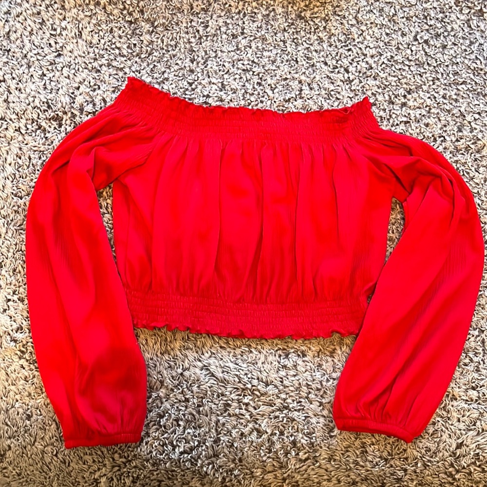 Red off-the Shoulder Long Sleeve Top